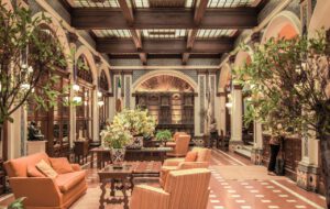 Die Kunst der Innenarchitektur in Hotels: Eine Balance zwischen Funktion und Stil